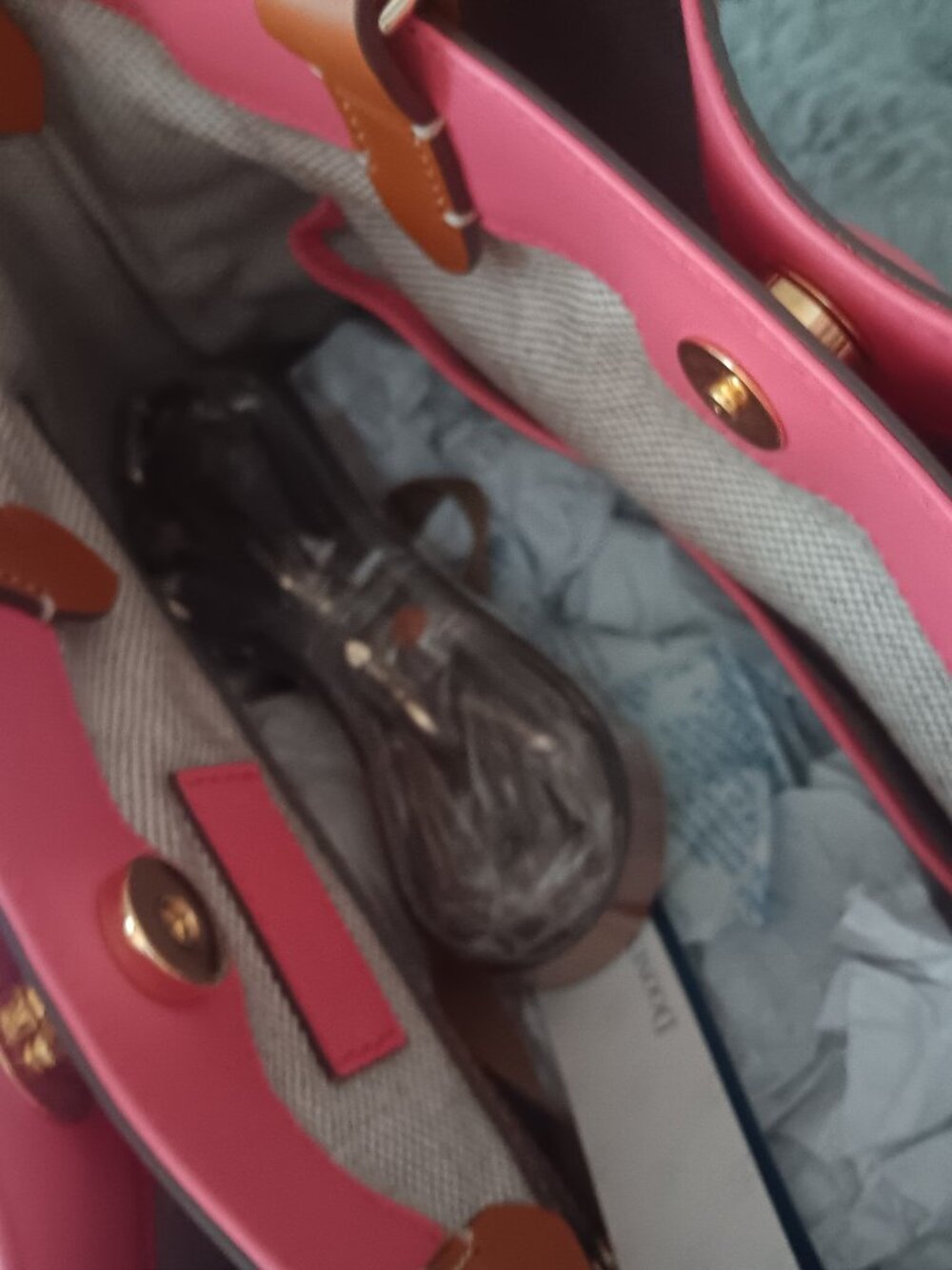 Dooney and Bourke Dawson - Picture 6 of 10